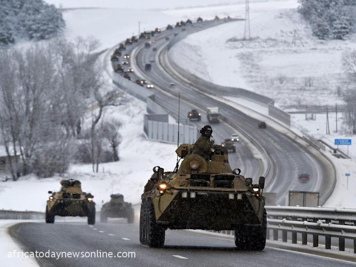 Germany Set To Move In Weapons To Ukraine In Policy Reversal